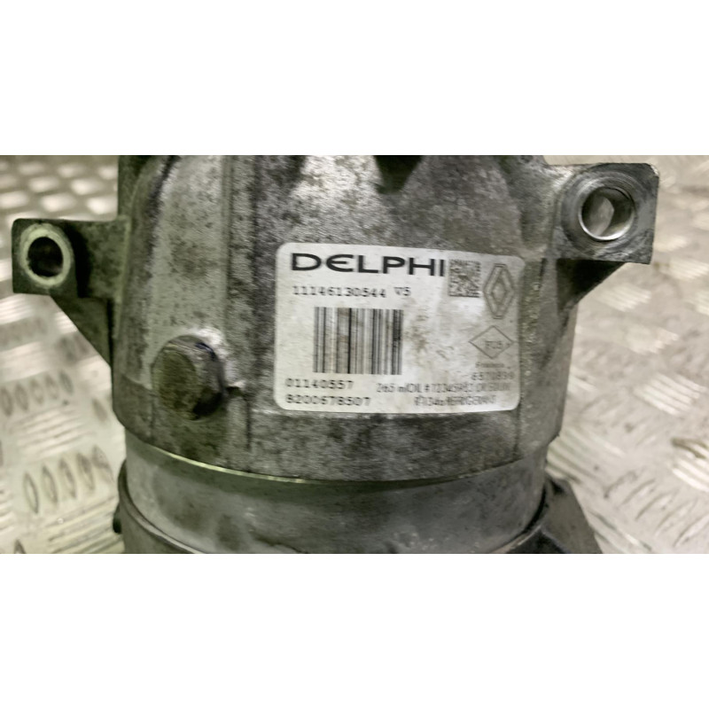Compresseur clim RENAULT LAGUNA 2 Photo n°4