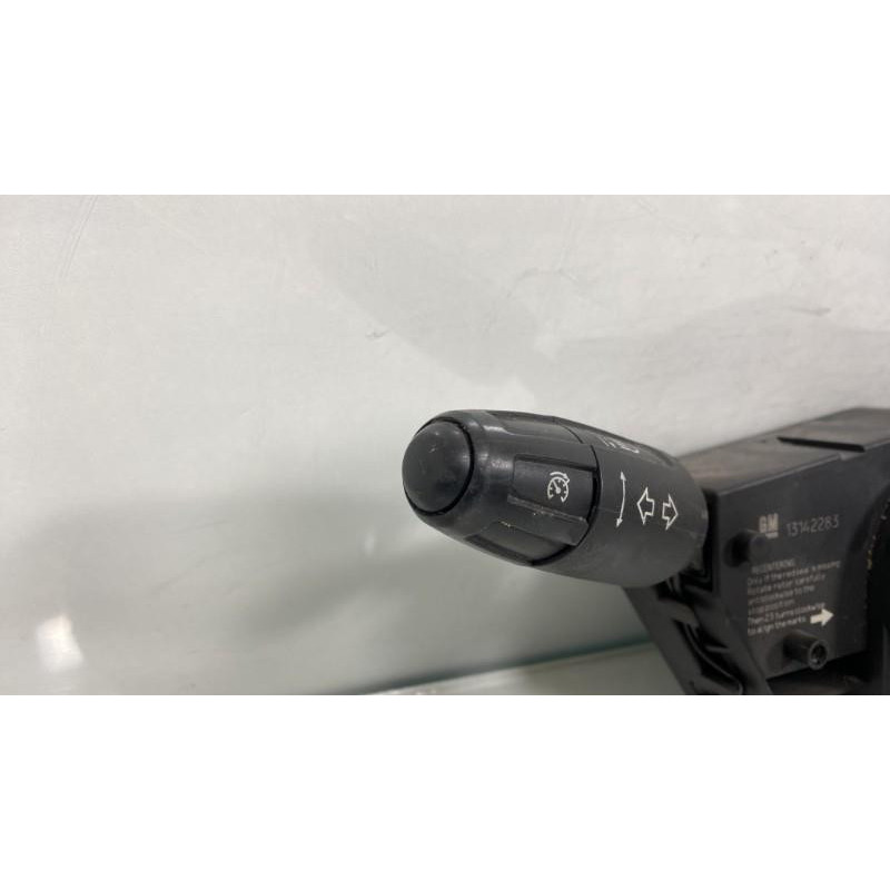 Com (Bloc Contacteur Tournant+Commodo Essuie Glace+Commodo Phare) OPEL CORSA D Photo n°6