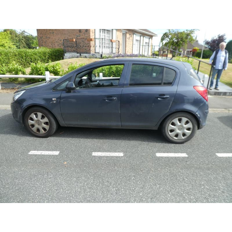 Alternateur OPEL CORSA D Photo n°12
