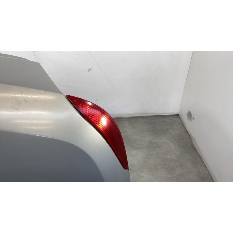 Malle/Hayon arriere OPEL ASTRA H Photo n°2