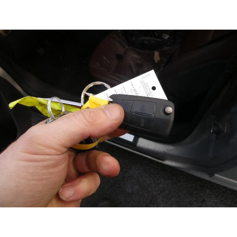 Malle/Hayon arriere OPEL ASTRA H Photo n°16