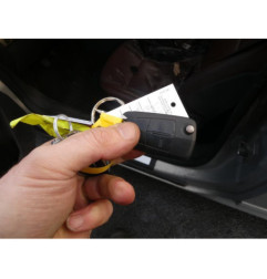 Leve vitre electrique arriere droit OPEL ASTRA H