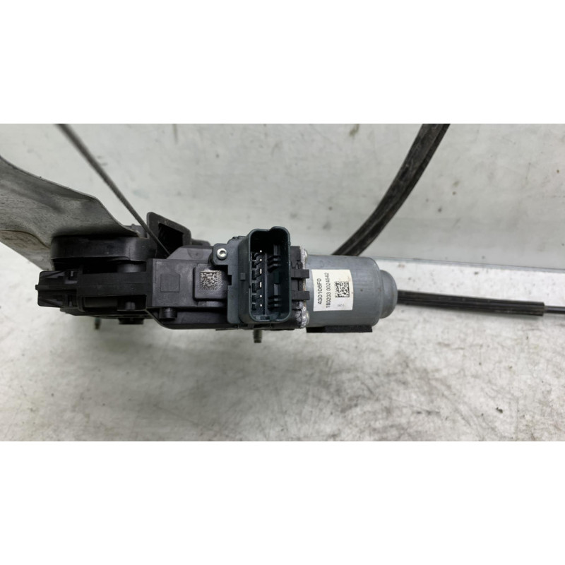 Leve vitre electrique avant gauche RENAULT MEGANE 4 Photo n°3