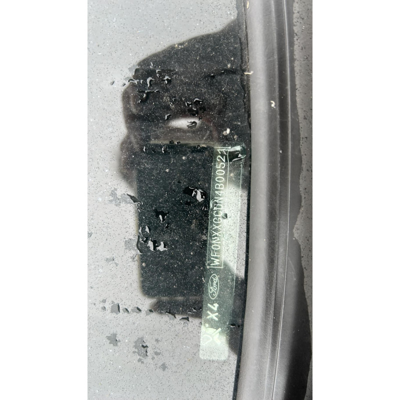 Vitre avant droit FORD FOCUS 1 Photo n°16