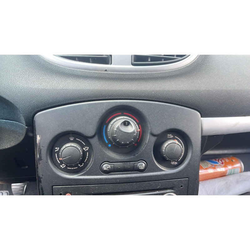 Boitier UCH RENAULT CLIO 3 Photo n°7