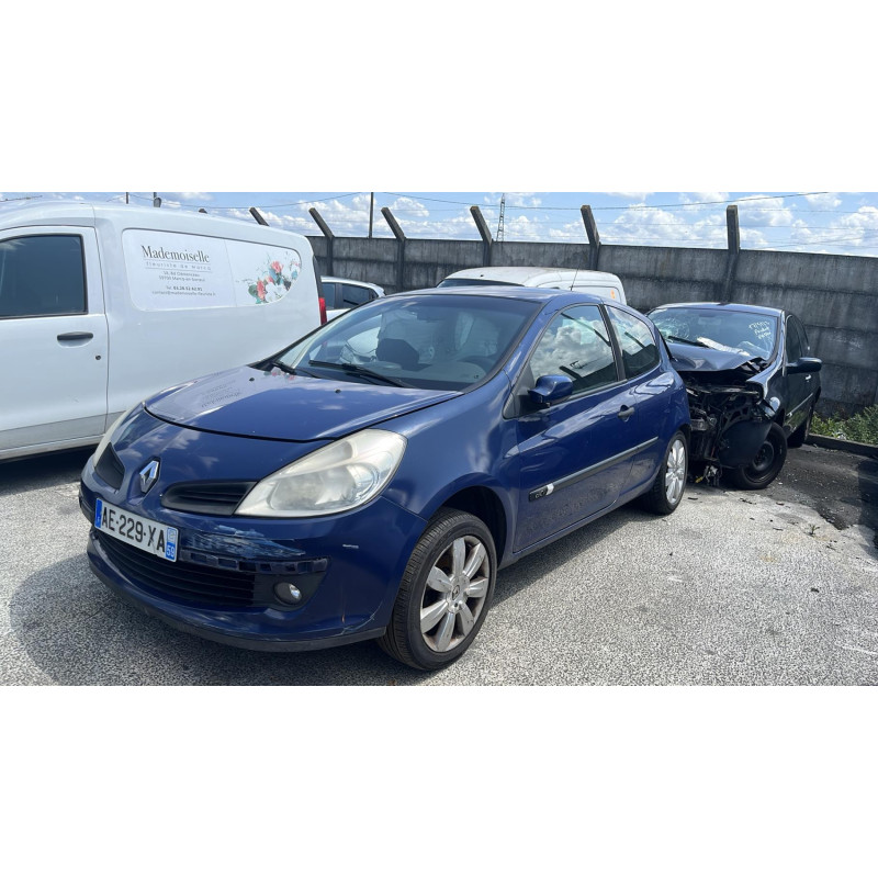 Boitier UCH RENAULT CLIO 3 Photo n°13