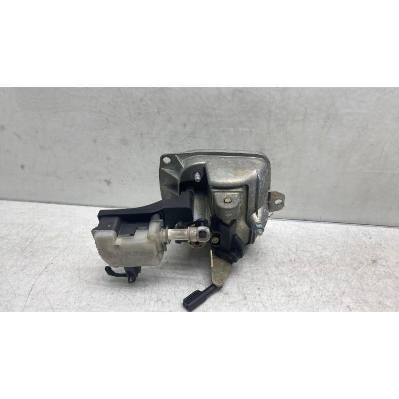 Bouton de coffre SEAT IBIZA 3 Photo n°3