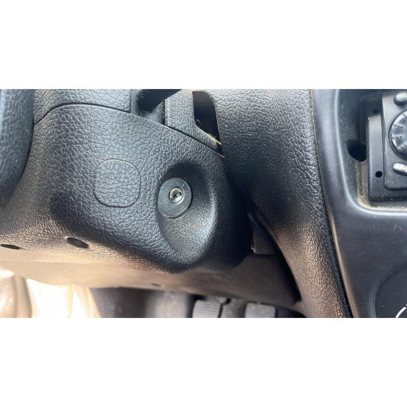 Pretensionneur de ceinture avant gauche PEUGEOT 206 Photo n°9