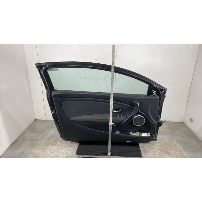 Porte avant gauche RENAULT MEGANE 3 Photo n°3