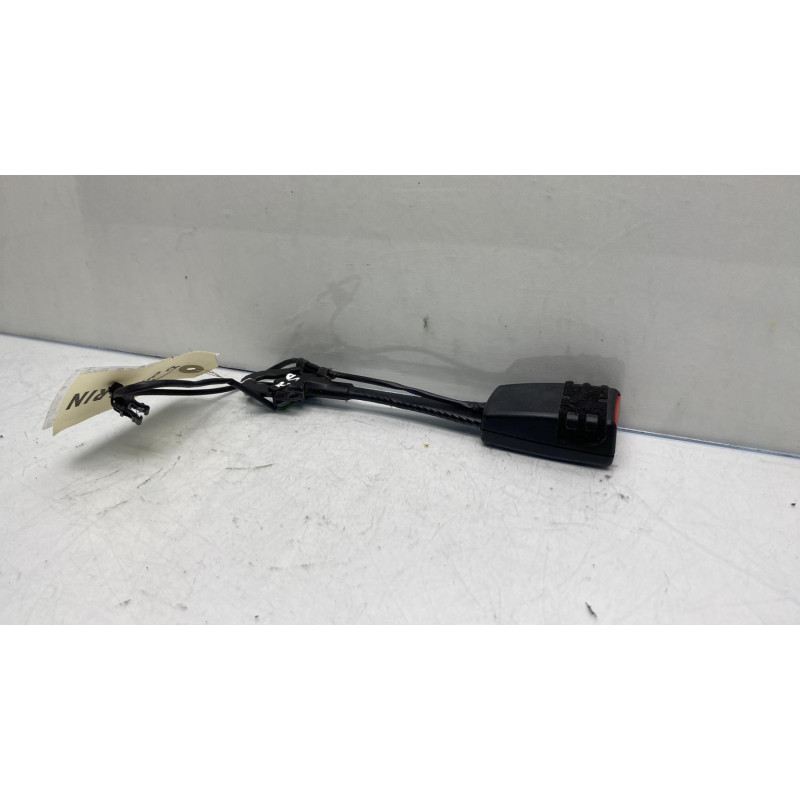 Attache ceinture avant droit AUDI A5 1 Photo n°4