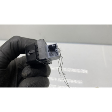 Interrupteur de leve vitre avant droit AUDI A5 1