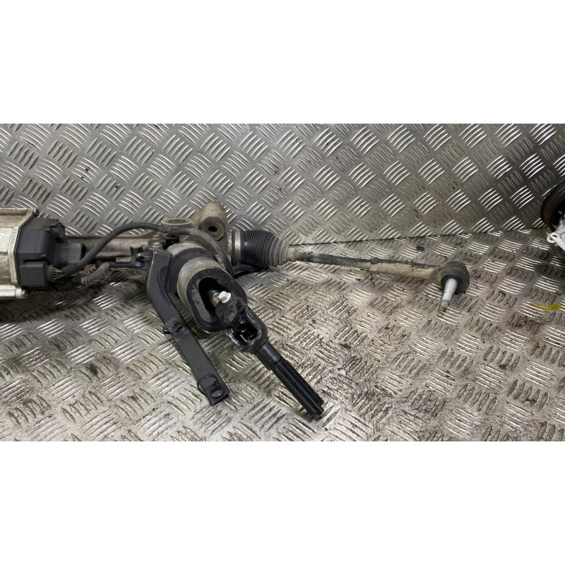 Cremaillere assistee OPEL ASTRA J Photo n°1