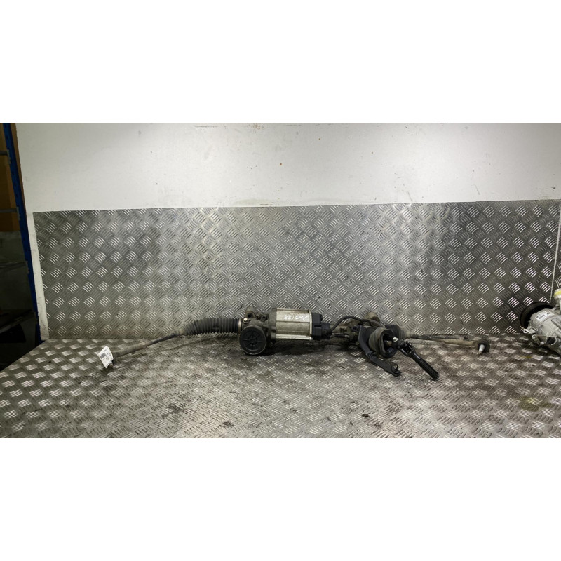 Cremaillere assistee OPEL ASTRA J Photo n°4