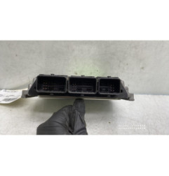 Calculateur moteur RENAULT SCENIC 3 Photo n°1