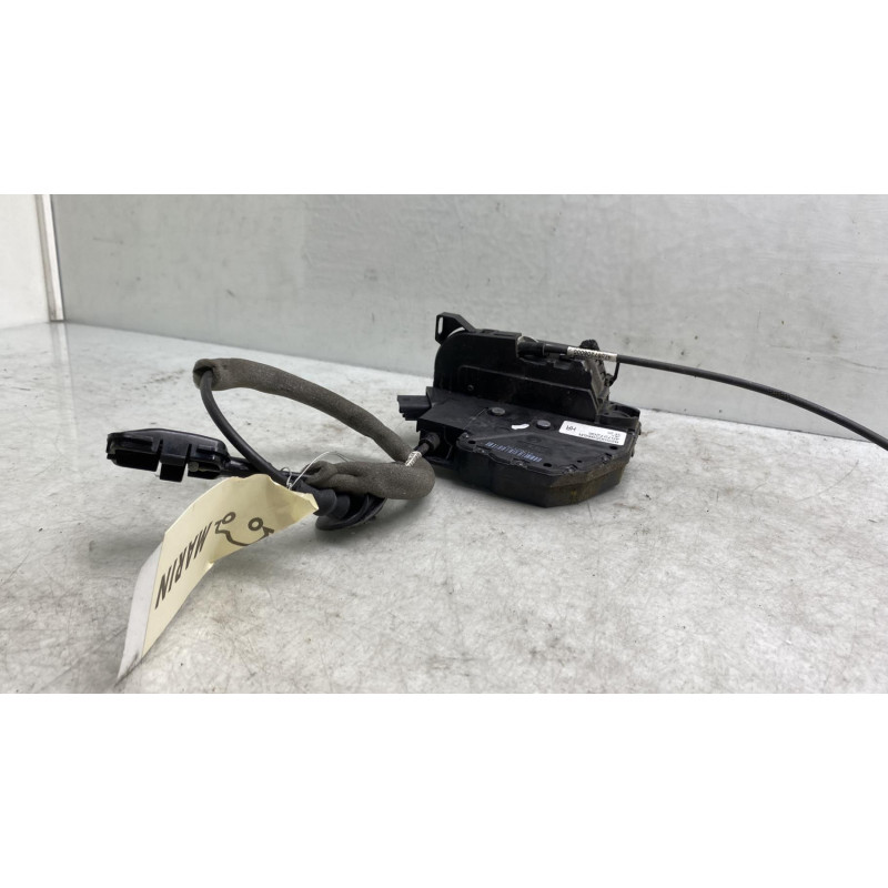 Serrure arriere droit RENAULT CAPTUR 1 Photo n°1