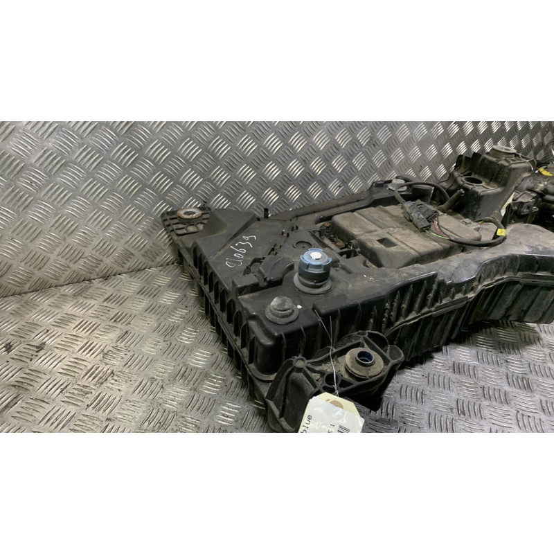 Reservoir AdBlue CITROEN C4 GRAND PICASSO 2 Photo n°2
