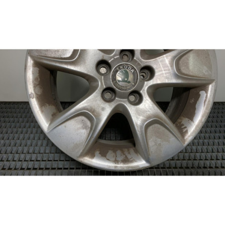 Jante SKODA ROOMSTER Photo n°1