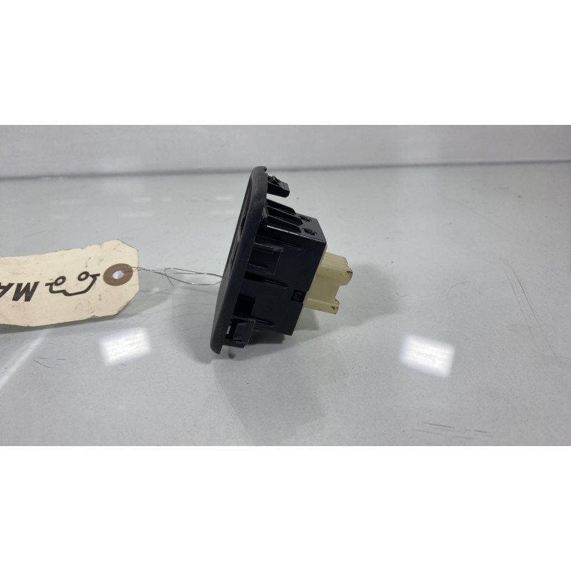 Interrupteur de leve vitre avant droit DACIA LOGAN MCV 2 Photo n°3