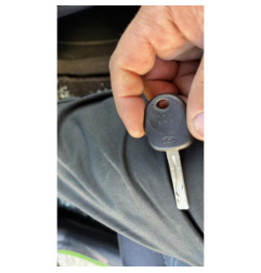 Porte avant droit HYUNDAI I 20 1
