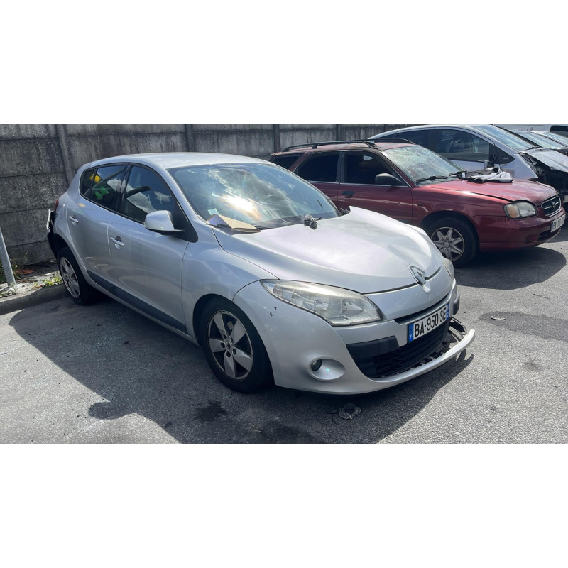 Pretensionneur de ceinture avant gauche RENAULT MEGANE 3 Photo n°5