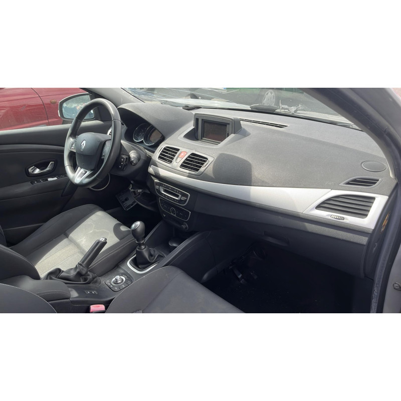 Pretensionneur de ceinture avant gauche RENAULT MEGANE 3 Photo n°13