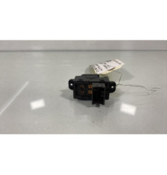 Interrupteur de leve vitre avant droit HYUNDAI I 20 1