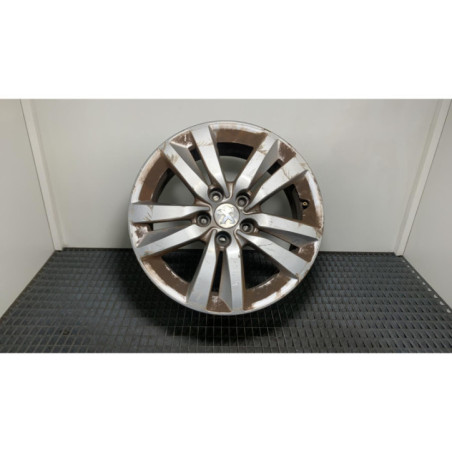 Jante PEUGEOT 308 2 SW Photo n°1