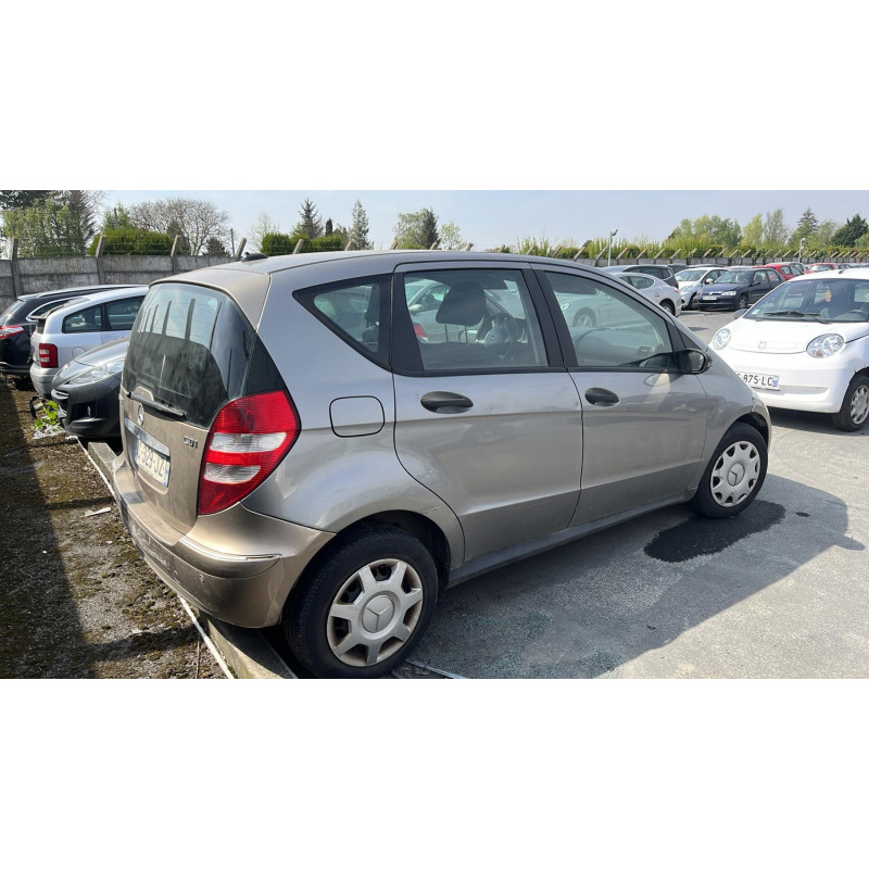 Porte avant droit MERCEDES CLASSE A 169 Photo n°16