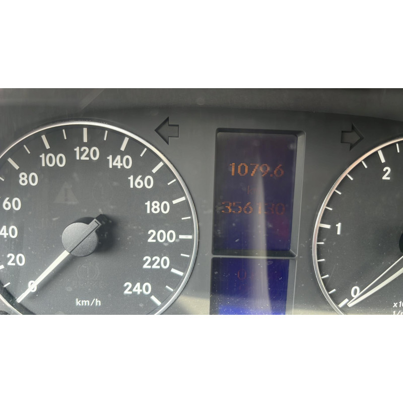 Porte avant gauche MERCEDES CLASSE A 169 Photo n°9