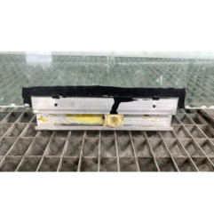 Vitre avant droit PEUGEOT 406