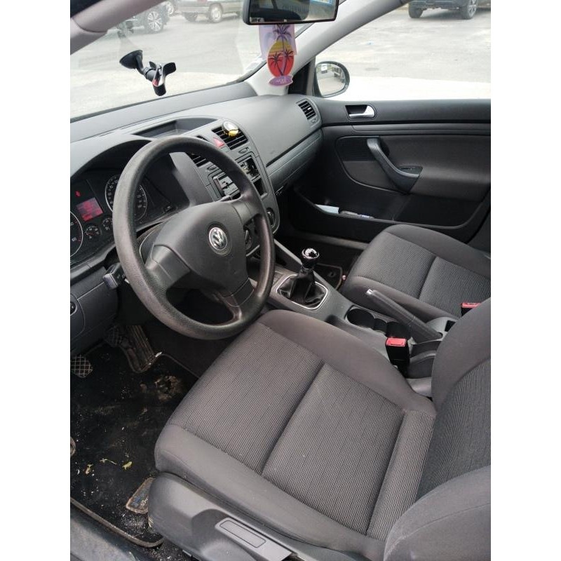 Feu arriere secondaire gauche (feux) VOLKSWAGEN GOLF 5 Photo n°5