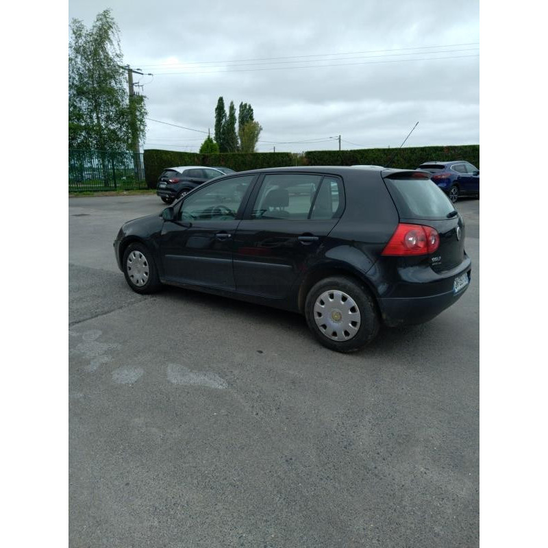 Feu arriere secondaire gauche (feux) VOLKSWAGEN GOLF 5 Photo n°6