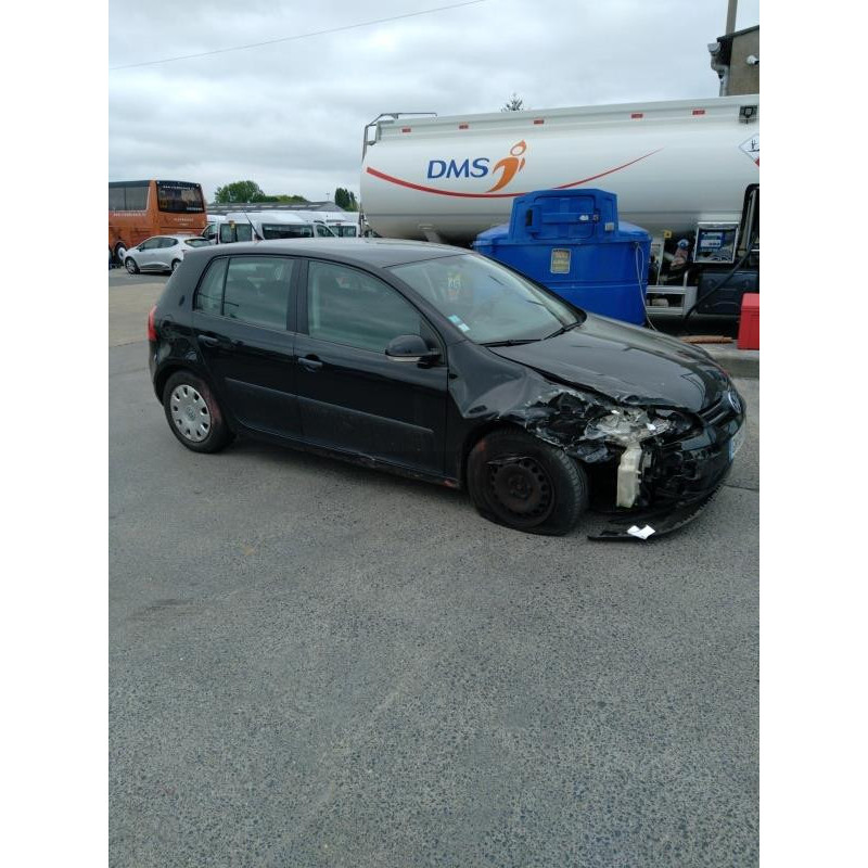 Feu arriere secondaire gauche (feux) VOLKSWAGEN GOLF 5 Photo n°14