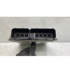 Calculateur moteur VOLKSWAGEN GOLF 5