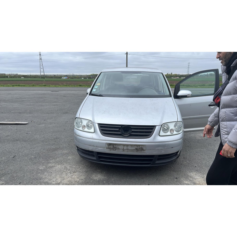 Pretensionneur de ceinture avant droit VOLKSWAGEN TOURAN 1 Photo n°11