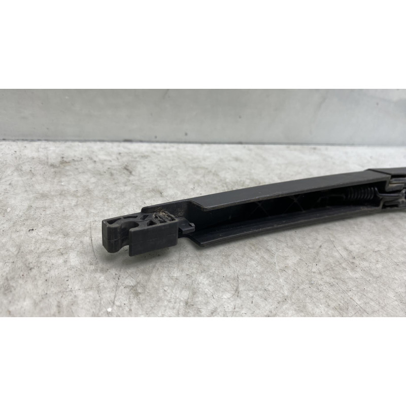 Bras essuie glace arriere OPEL ASTRA J Photo n°4