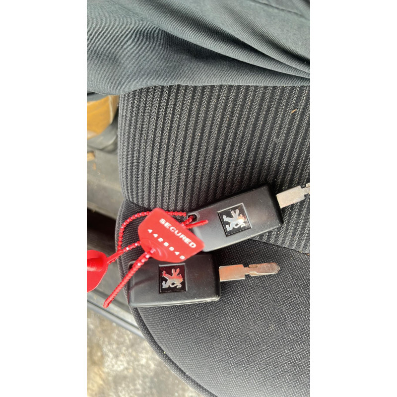 Pretensionneur de ceinture avant droit PEUGEOT 607 Photo n°18