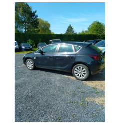 Bouton de coffre OPEL ASTRA J