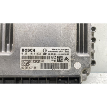 Calculateur moteur PEUGEOT 308 1 SW Photo n°1