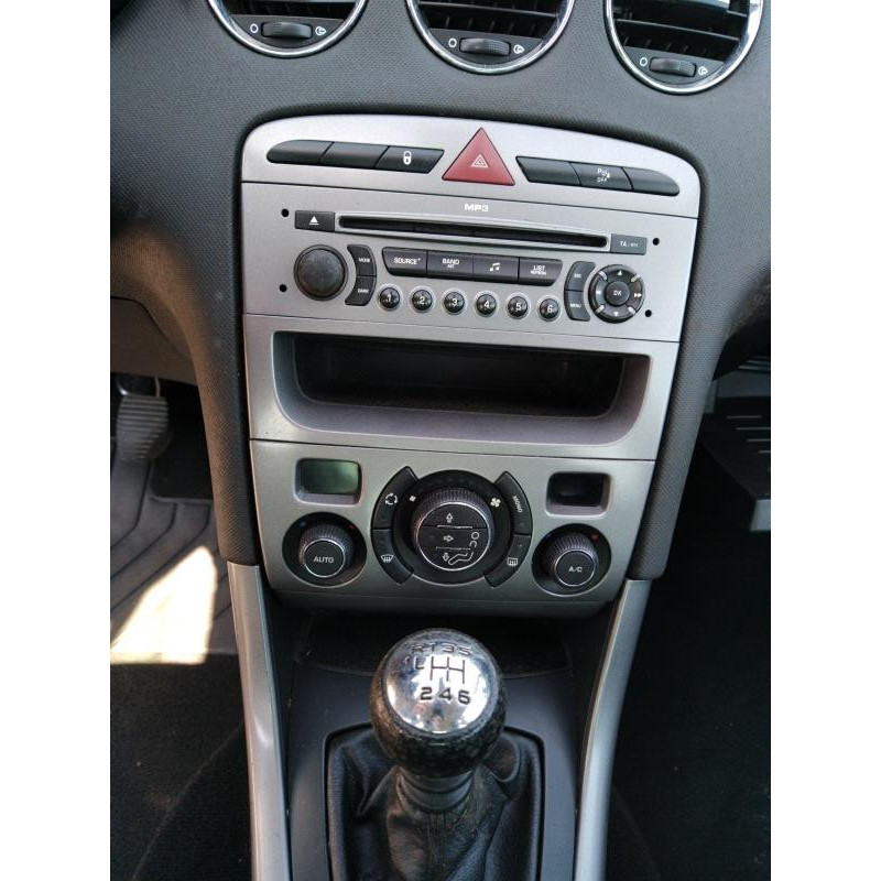 Calculateur moteur PEUGEOT 308 1 SW Photo n°6