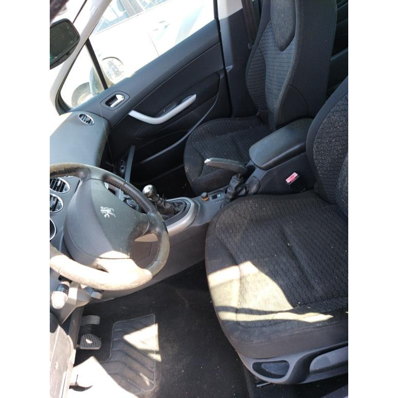 Calculateur moteur PEUGEOT 308 1 SW Photo n°7