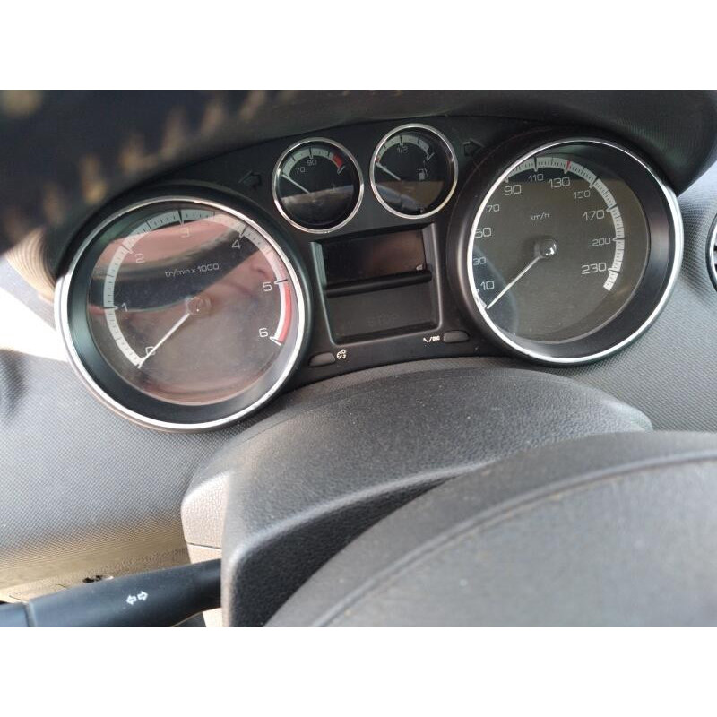 Calculateur moteur PEUGEOT 308 1 SW Photo n°14