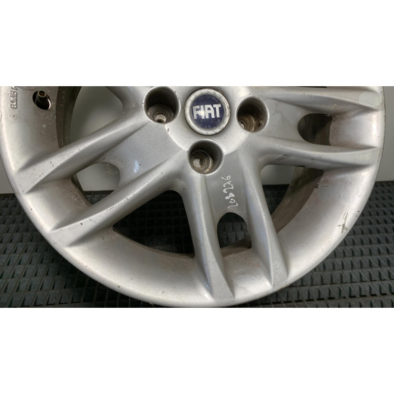 Jante FIAT PUNTO 2 Photo n°3