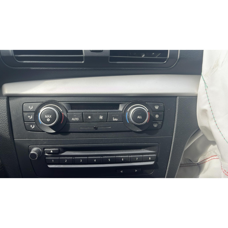 Interrupteur de leve vitre avant droit BMW SERIE 1 E82 Photo n°11