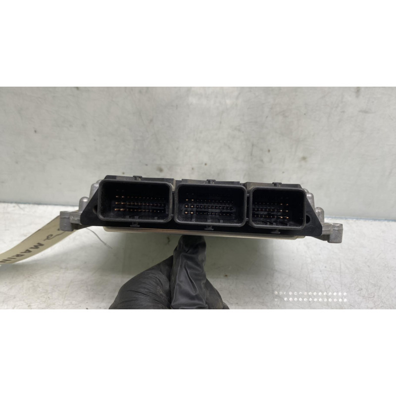 Calculateur moteur RENAULT LAGUNA 3 Photo n°3