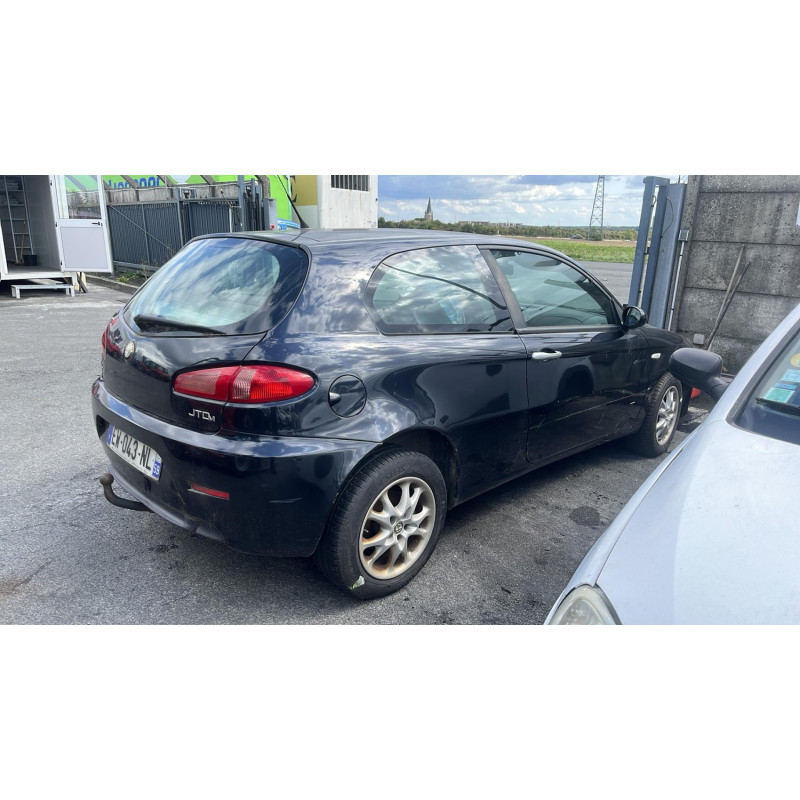 Leve vitre electrique avant droit ALFA ROMEO 147 Photo n°17