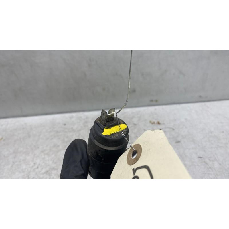 Pompe lave glace avant PEUGEOT BOXER 2 Photo n°1