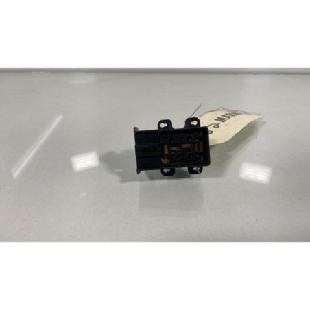 Interrupteur de leve vitre avant droit HONDA CIVIC 7