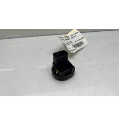 Interrupteur de leve vitre avant droit FORD PUMA