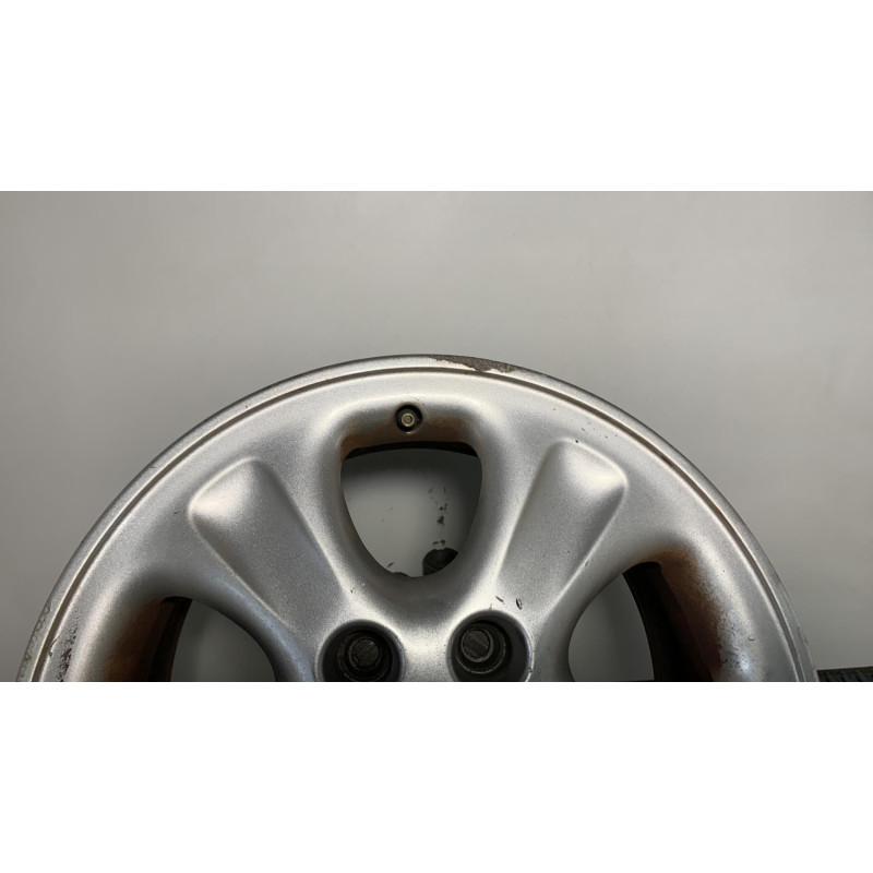 Jante RENAULT LAGUNA 1 Photo n°1